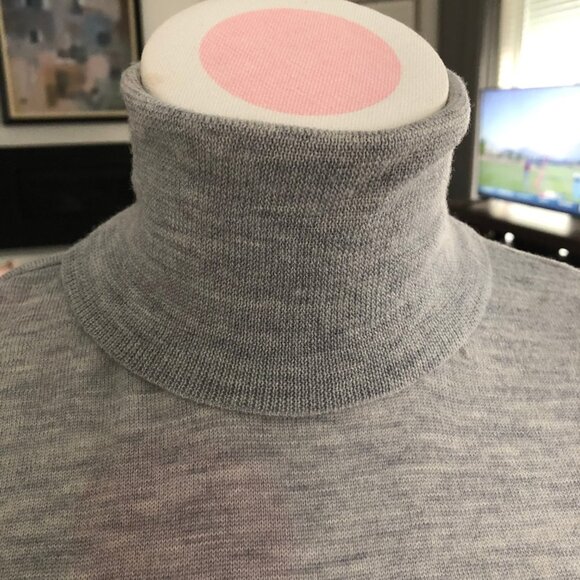Max Studio Extra Fine Merino Wool Lg Slv Turtleneck Sweater Heather Gray Sz XS - Picture 8 of 12
